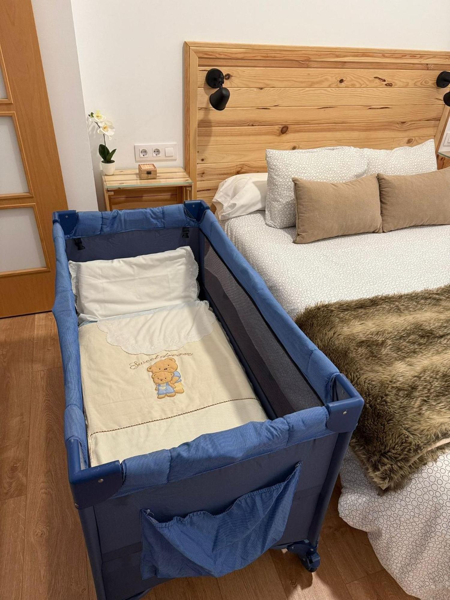 Apartamento Turistico Leo Baena Kültér fotó